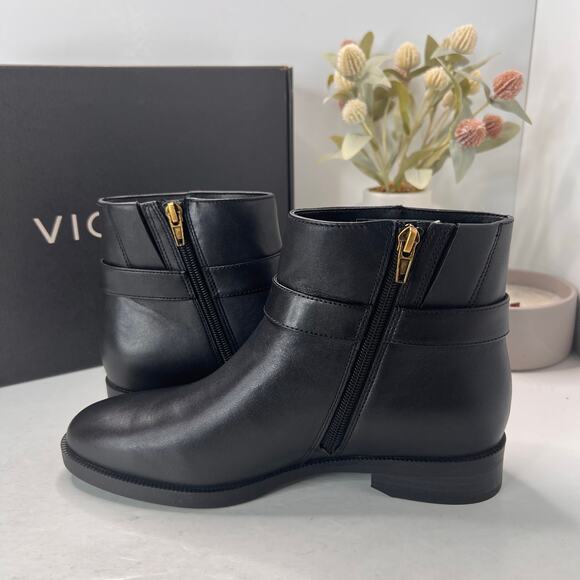 Vionic Sibley Leather Comfort Block Heel Ankle Boot Black Women's 8 NWB - Picture 6 of 11